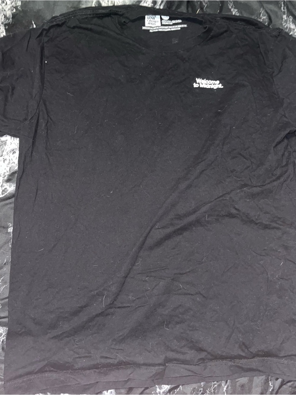 To write love on her arms welcome to midnight Black T-Shirt size xl